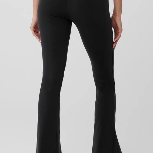 ALO Yoga Black Flutter Flare Yoga Pants - Picture 2 of 11